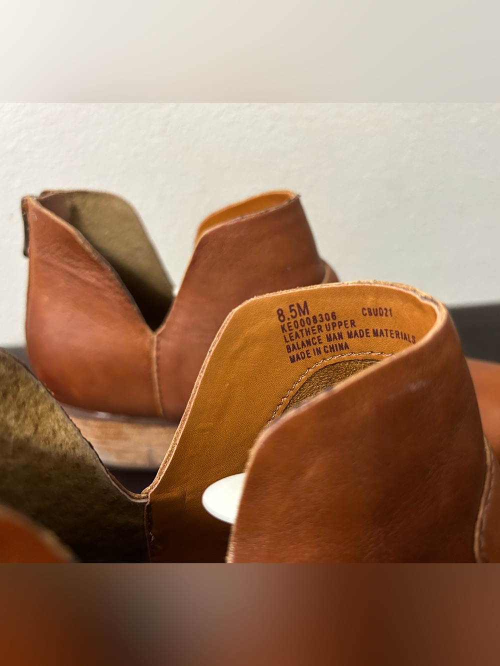 Kork-Ease Rubi Rum Tan Cognac - size 8.5M Women’s Leather Boot Heel Back zipper - Picture 7 of 10